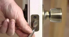 City Locksmith Store Palatine, IL 847-713-5687 - 16-Emergency-Locksmith-Opening